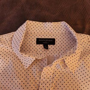 Banana Republic Dotted S/S Button Down